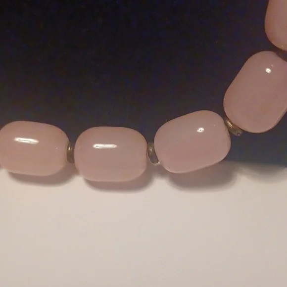 PINK QUARTZ NECKLACE NWOT, 22 INCHES - Picture 2 of 4